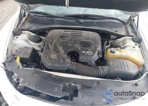 2015 Dodge Charger Sxt z USA, uszkodzony, nr VIN 2C3CDXHG0FH759851